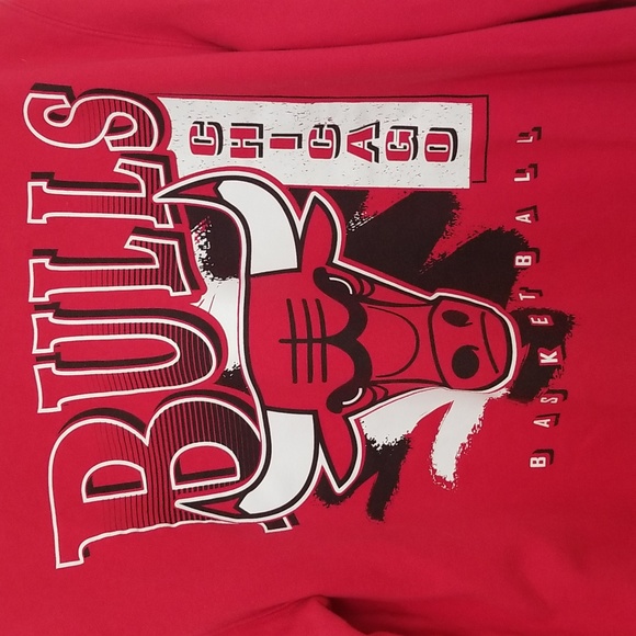 Mitchell & Ness men's Chicago Bulls red crewneck pullover sweatshirt size L - Picture 4 of 8